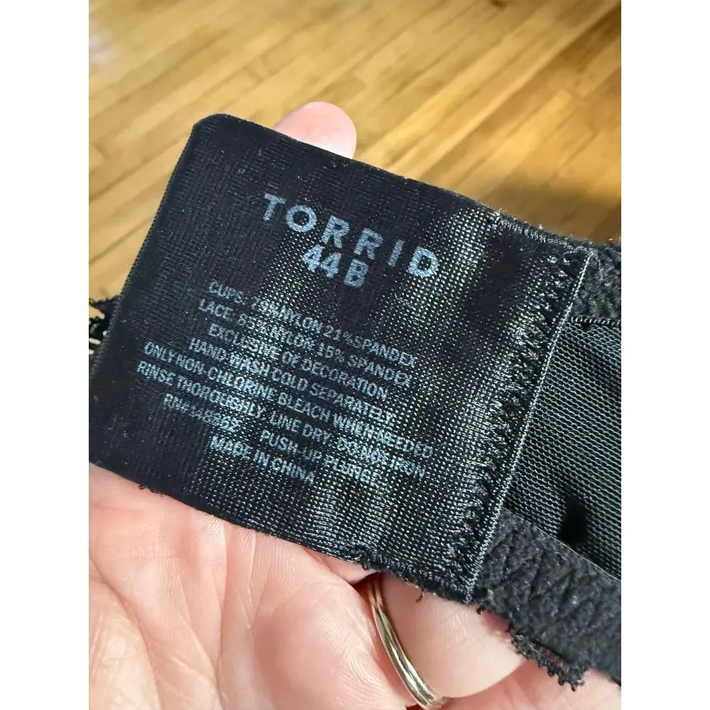 Torrid black‎ lace trim bra